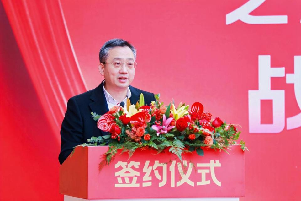 发力“微短剧+”，之江电影联手容量短剧成立合资公司“之江容量无限”_腾讯新闻