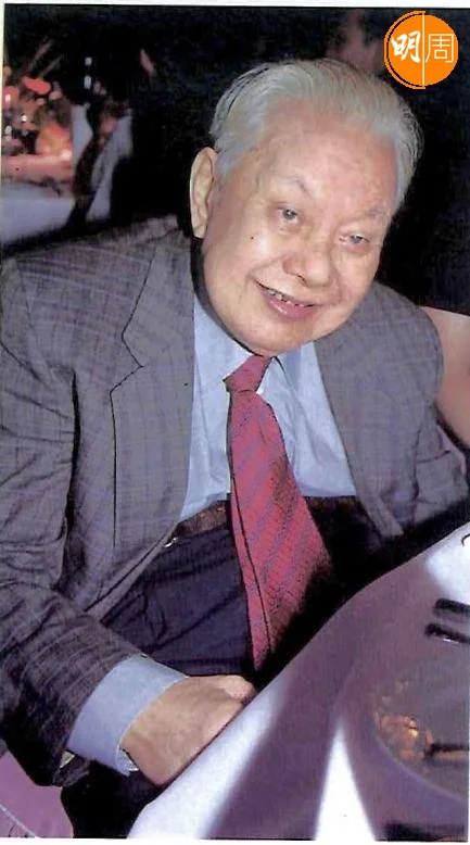 2002年，张彻葬礼上_腾讯新闻