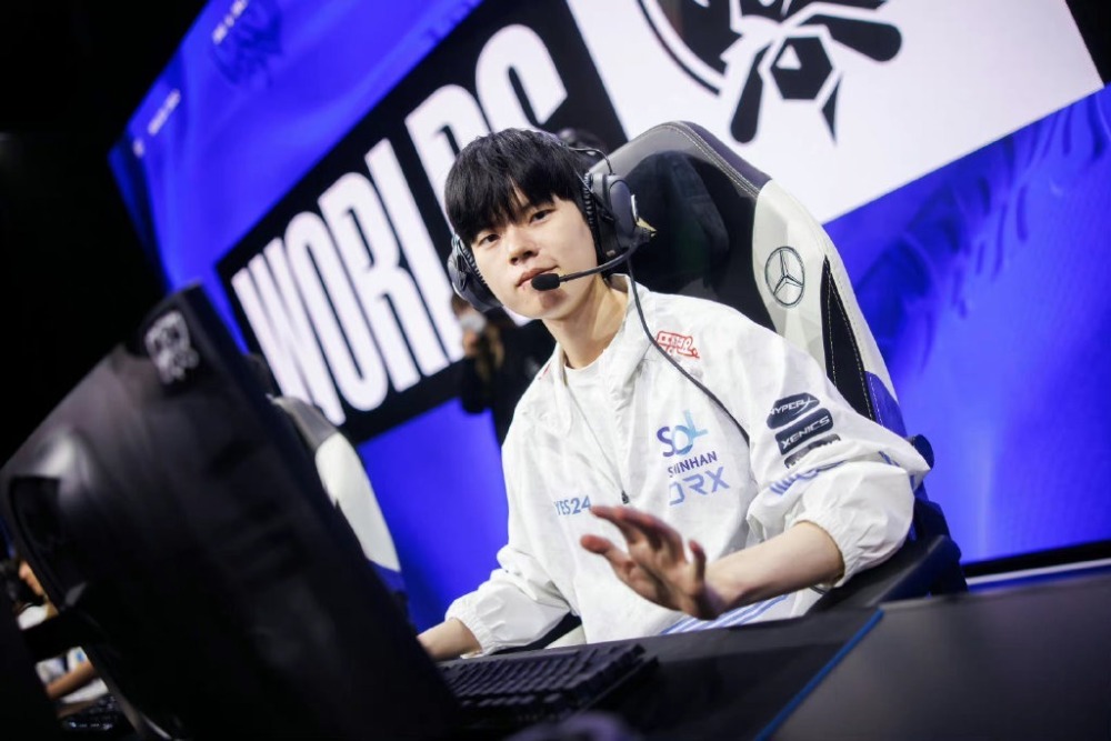 deft直播:入围赛gala选了尼菈,所以rng才输了_腾讯新闻