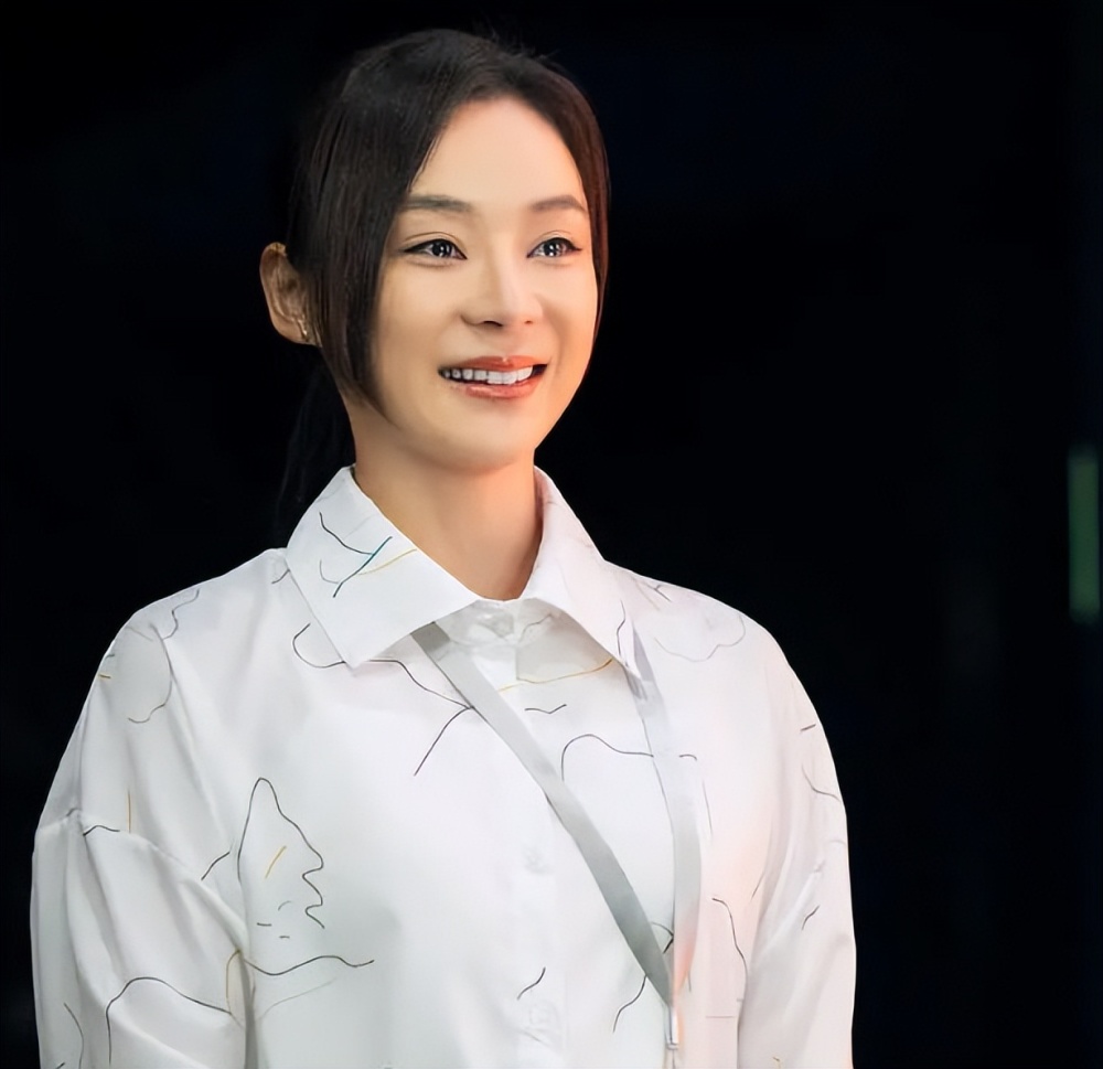 袁姗姗24集新片定档与42岁杜淳扮夫妇剧中被27岁小鲜肉狂追