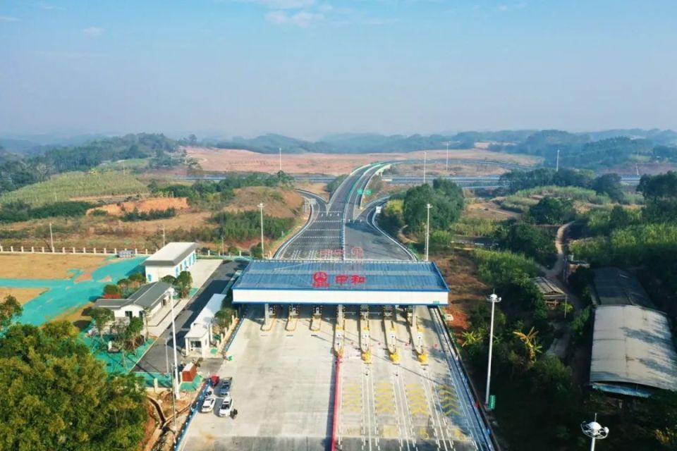 南横高速公路正式通车运营_腾讯新闻