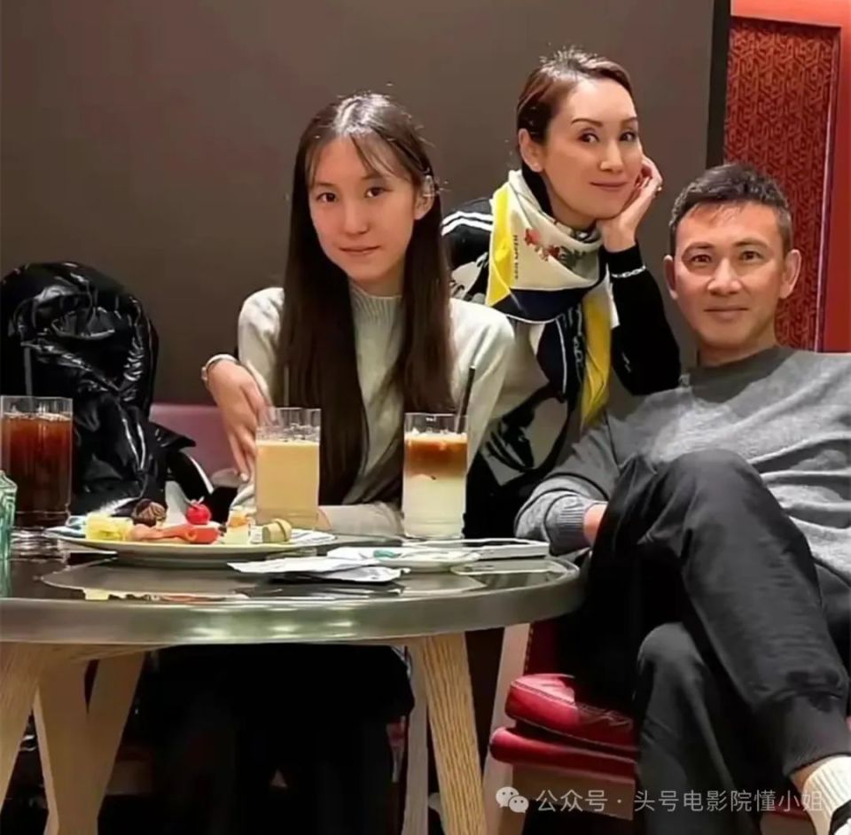 《刑事侦缉档案》20年重聚!60岁陶大宇似小伙,郭可盈像吃防腐剂
