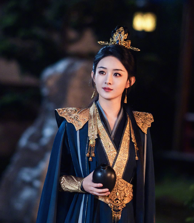 赵丽颖古装仙气飘飘,《与凤行》中的古装,哪套惊艳了你?_腾讯新闻