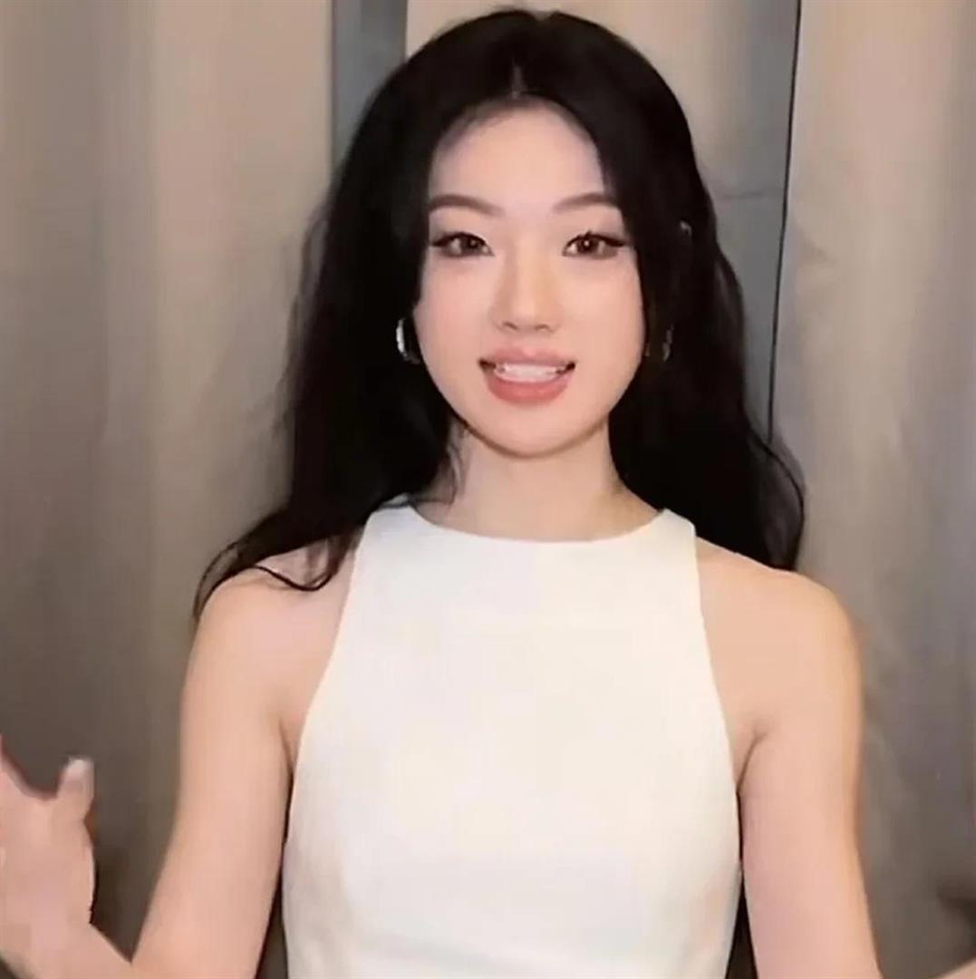 單依純經紀人名下商K疑似關停！敏感評價被刪，包間最低消費2500 - 