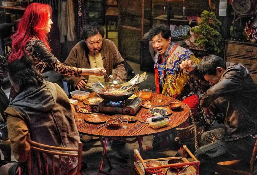 杨幂出道21年,没有风平浪静过