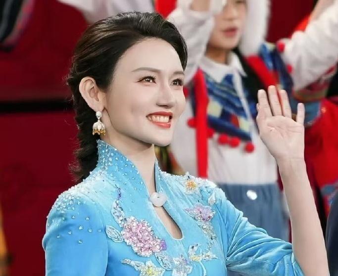 馬凡舒後繼有人？28歲宋雪瑩顏值爆表業務超能，這才是真女神！ - 