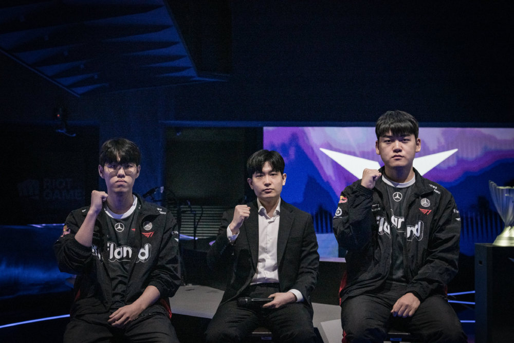 最近t1输给gen战队,lck又举办夏季赛决赛周媒体日,score,tom,hirai三