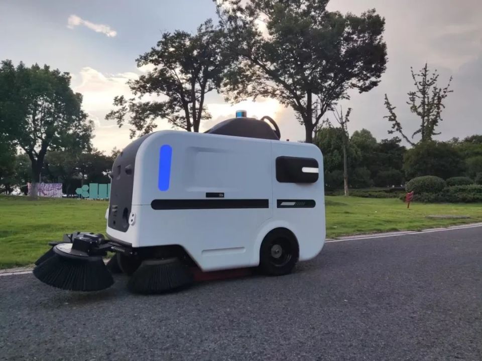 亿嘉和成立子公司辉煌智行,再走创业路_腾讯新闻