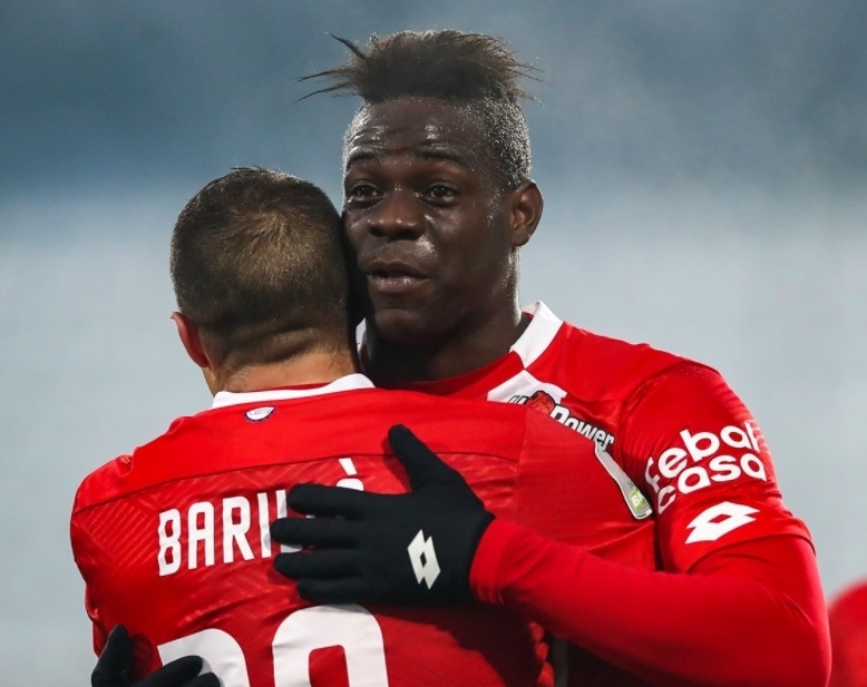 上赛季的巴洛特利效力于土超联赛的阿达纳俱乐部,为球队出场了16场