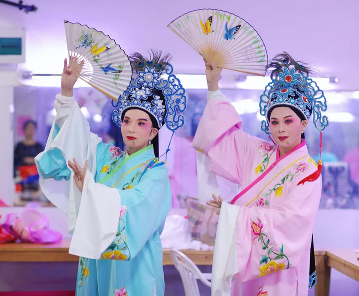 狮龙共舞,品茶赏戏……龙坞茶镇邀您明日共赴文化盛宴