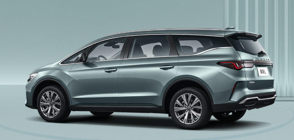 20万档次,大空间商务车!迫不得已"以价换量",跌至10万的mpv