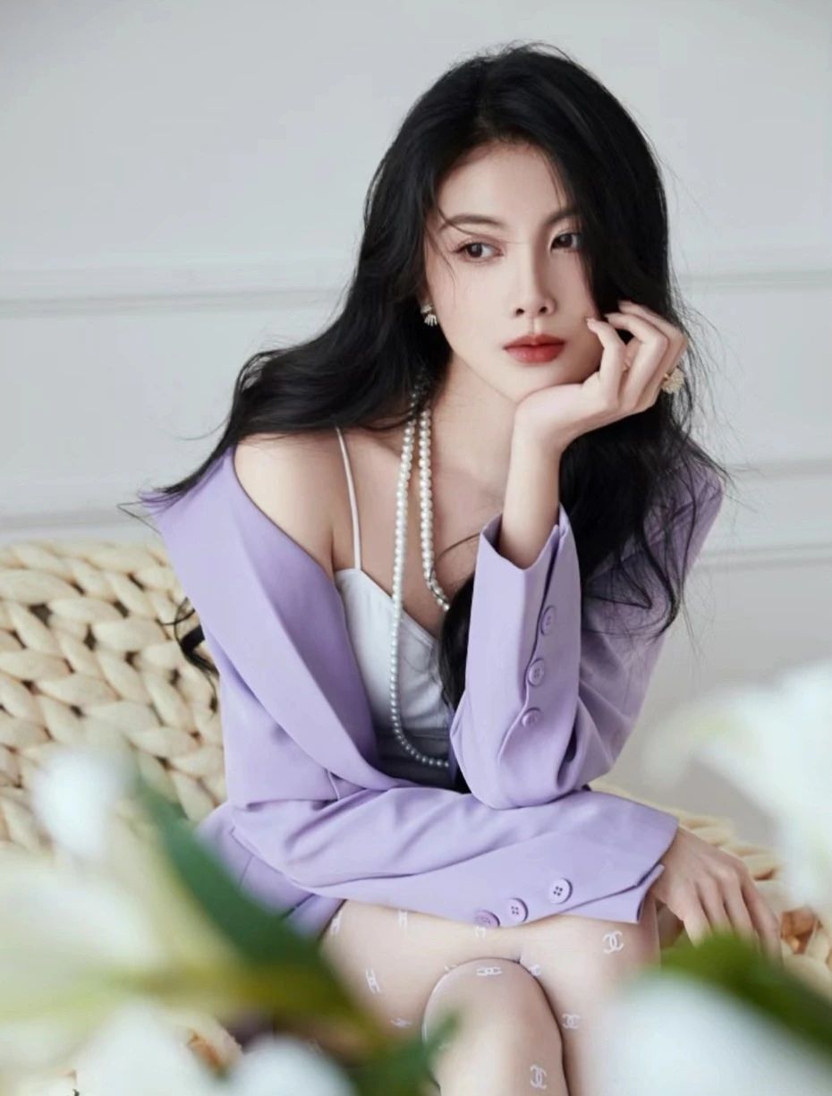 李梦颖 大奉打更人》官宣杀青，看看七大美女，没有国师洛玉蘅，引以为憾-腾讯新闻