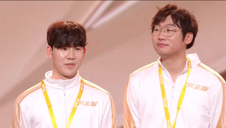 梦回s8仁川5人再次合体打比赛现场播放rise观众高呼ig