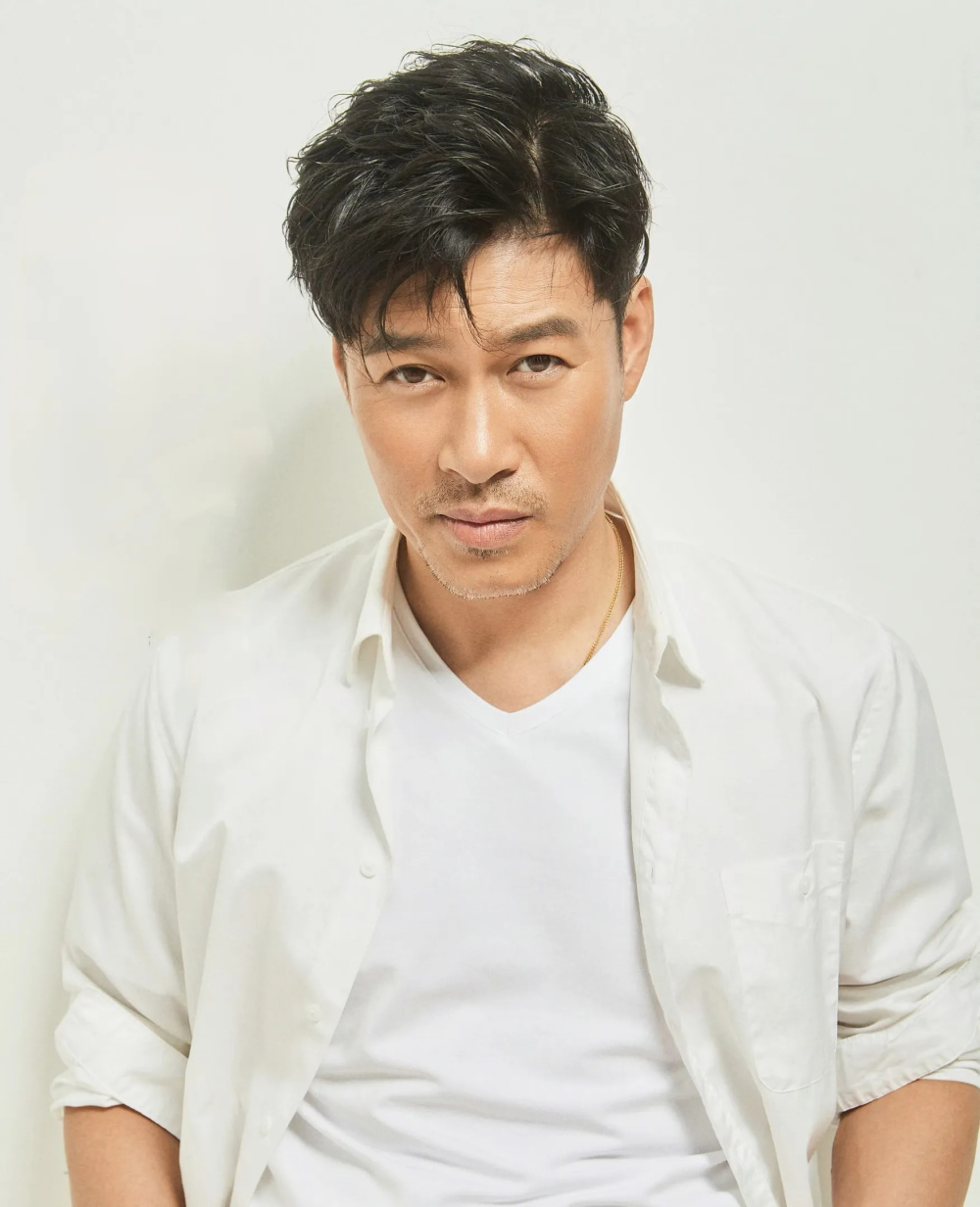 《画眉》孙玮:销售员出身,被贵人力捧,有两个女儿,妻子是演员_腾讯