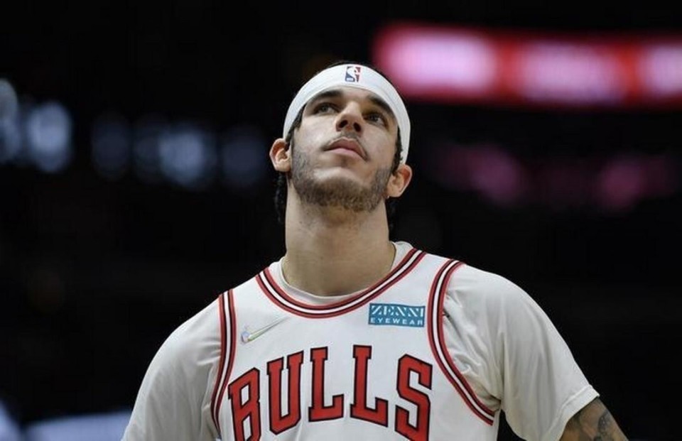 3,利安吉洛·鲍尔最后,我们再来说说"二球"利安吉洛·鲍尔,相比于自己