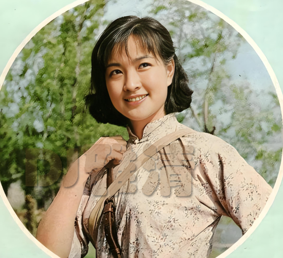 大伙都来说说,刘晓庆究竟是"人保戏",还是"戏保人"的演员?