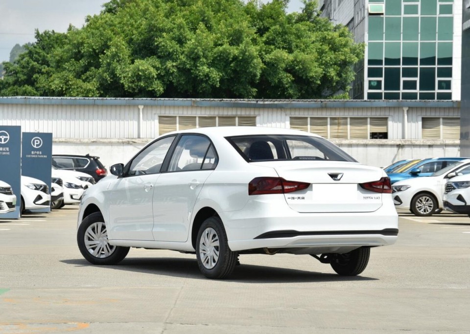 售价678万元起2024款捷达va3正式上市搭载15l发动机