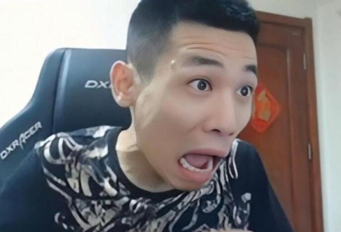 知名主播故意开团先嘲讽旭旭宝宝再吐槽卢本伟