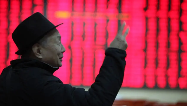 全球科技股反弹！为什么SK海力士30%涨停，德明利却炸板翻绿