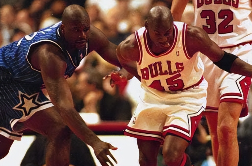 乔丹13次打进季后赛拿6冠,剩下7次都输给谁了?当时乔丹表现如何