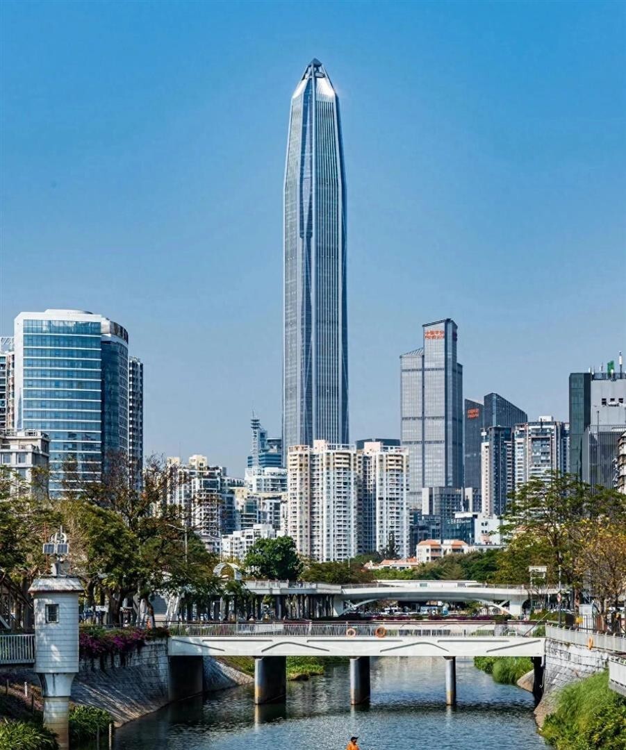不是香港，不是上海！深圳凭14.63万亿资金总量，站上全球创新金融之巅_腾讯新闻