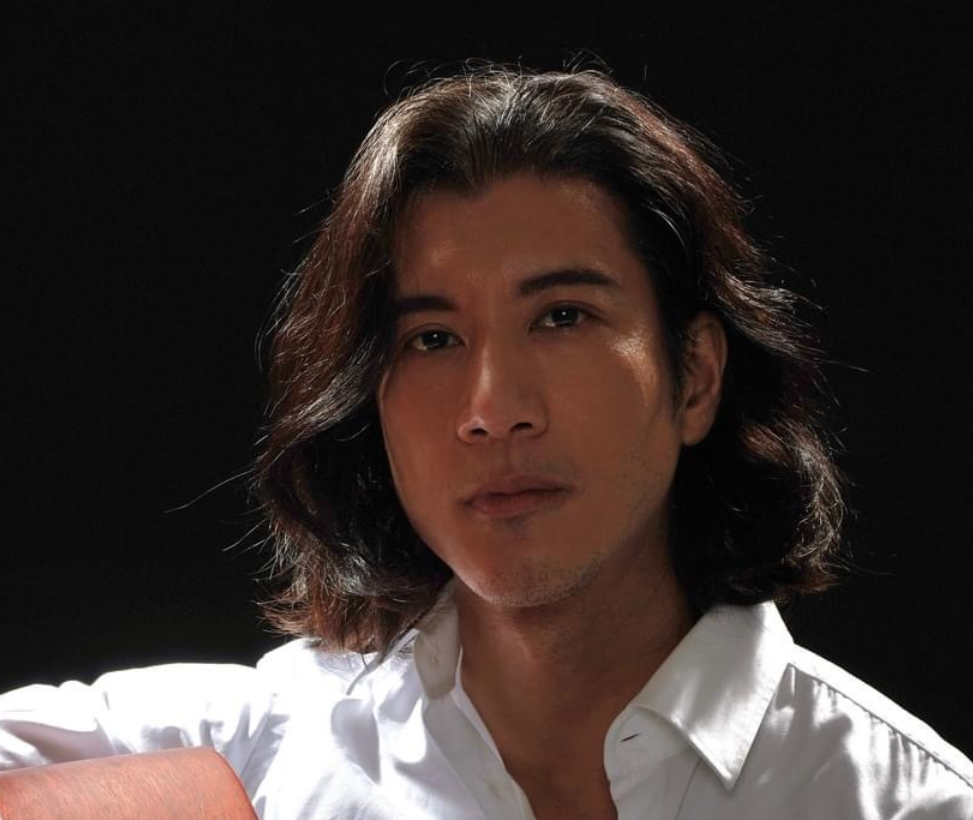 王力宏正式复出美国开演唱会,近照留长发模样大变,写新歌表露心声