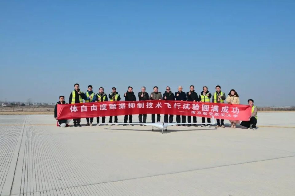 B-21��Ϊ�������ٰ��ӡ�����������������