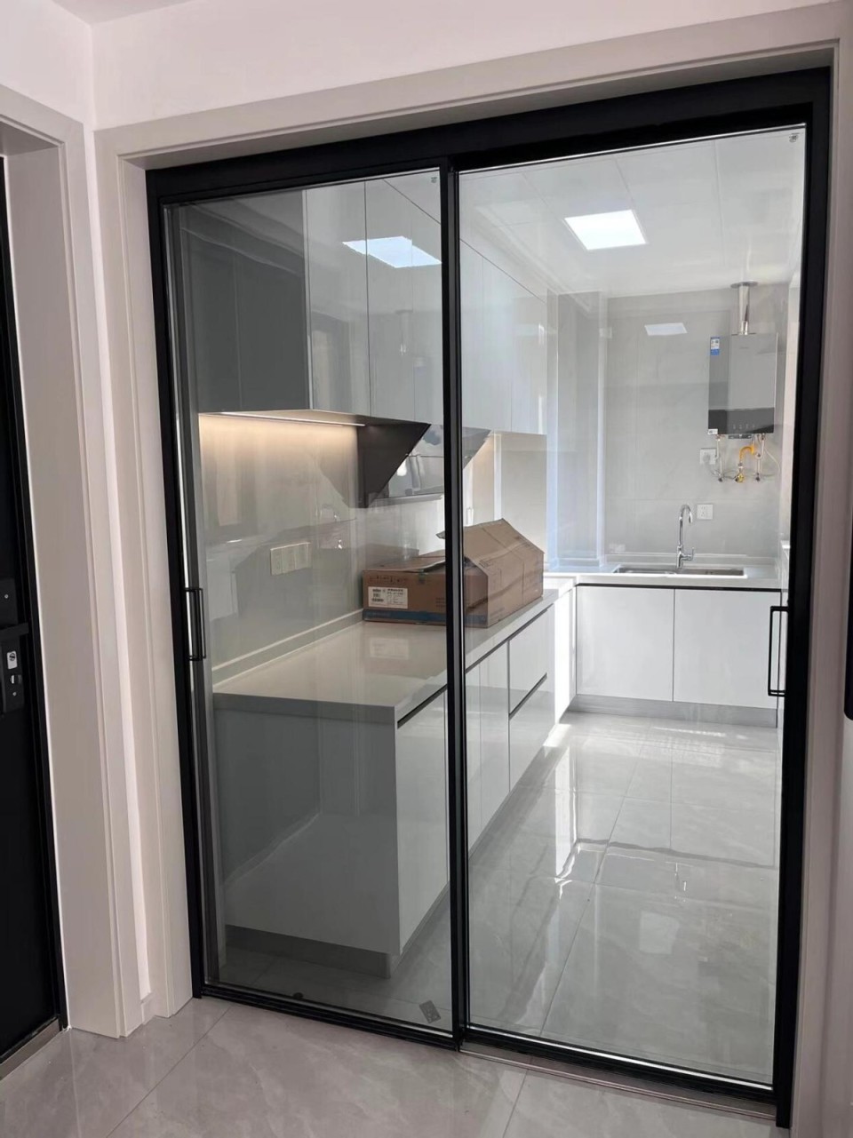 厨房做推拉门还是口袋门?看看两者对比