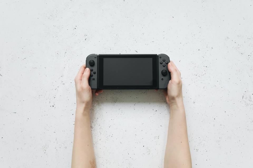 等等党赢了？任天堂Super Switch要来了：性能暴涨！_腾讯新闻