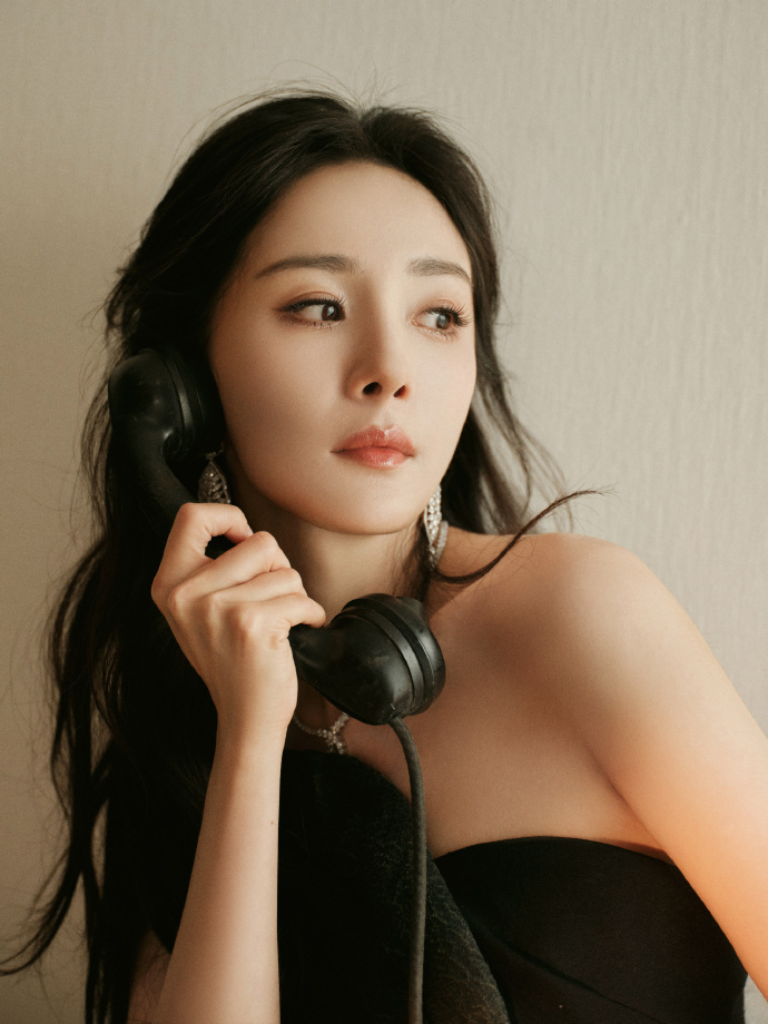 85花抱大腿杨幂和赵丽颖搭档章子怡刘亦菲或将搭档梁朝伟