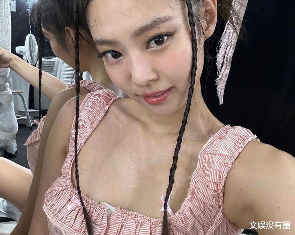 blackpink成员jennie回应演唱会中途离场:正在努力恢复身体_腾讯新闻