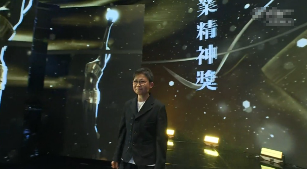 资深副导演姚敏琦获金像奖“专业精神奖”，忆述获萧芳芳提携改写人生_腾讯新闻