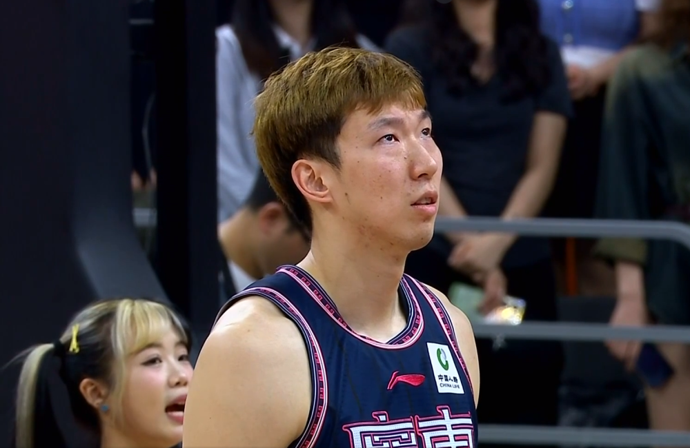 重返夺冠热门广东轻取广州砍获11连胜周琦2355胡明轩15分