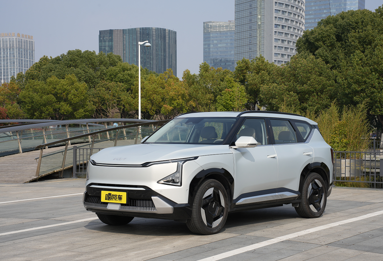 20万左右买合资纯电suv,起亚ev5哪款更划算_腾讯新闻