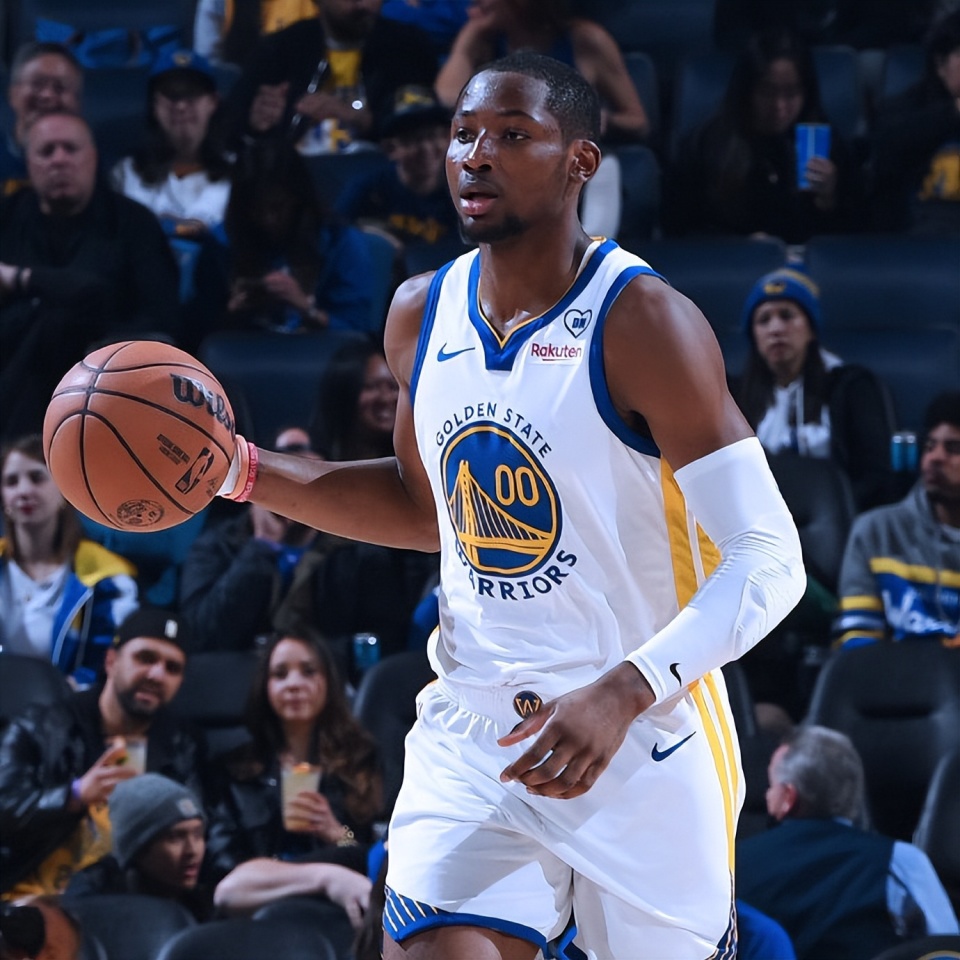 连续7场轰20分以上,勇士队找到库明加使用说明书了