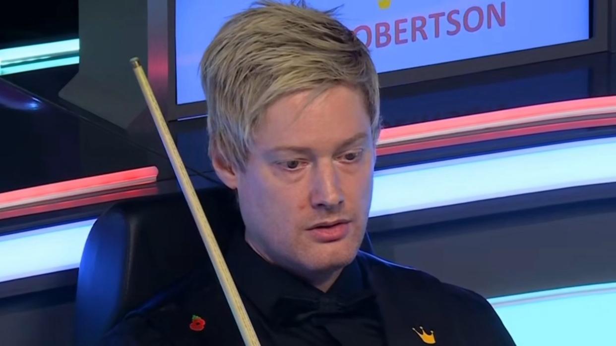 羅伯遜：克魯斯堡已經落後了30年，看好世錦賽搬去沙特而非中國 - 