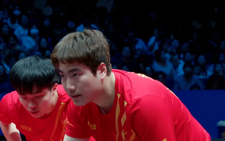 王楚欽勝向鵬，林昀儒砍2分，山東魏橋勝黃石華新，衛冕男團冠軍