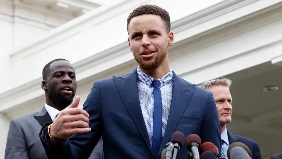 勇士快要无缘季后赛,库里却忙着准备nba退役后竞选总统