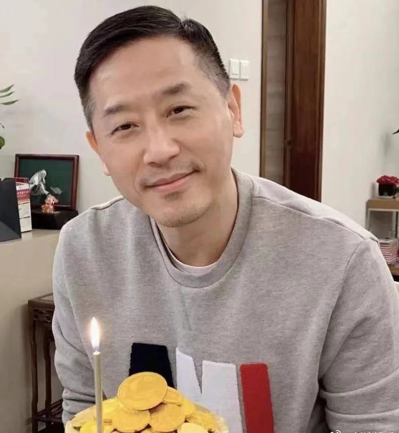 唐鹤德回应交友孩子传闻,和史先生没有承诺的关系,孩子是朋友的