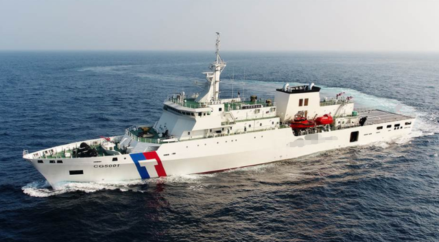 "级海巡船是由意大利芬坎蒂尼"离岸巡逻舰"发展而来的一种大型巡逻舰