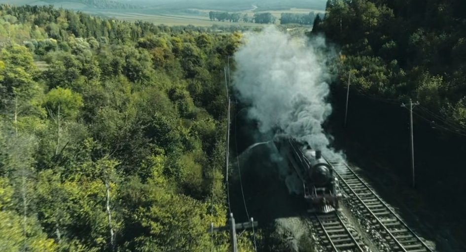 李现谍战新剧开播,才播4集,播放破2000万,芒果台又淘到宝了_腾讯新闻