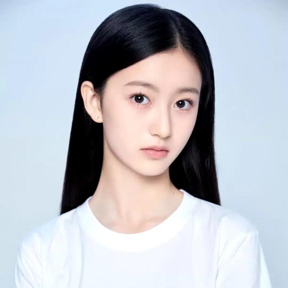 05后小花裴佳欣厚积薄发 ,1部大理寺少卿在播,1