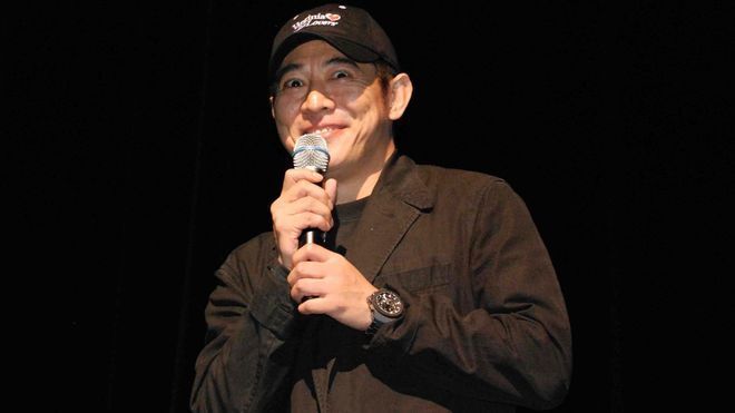 李连杰的身体还能撑多久?自从得了甲亢之后,他就再也演不动了