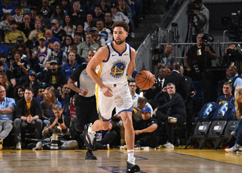 勇士惨败猛龙汤普森穆迪空砍46分4配角齐爆库里维金斯毒瘤