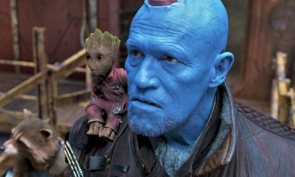 而对于演员迈克尔·鲁克来说,其在《行尸走肉》剧集中也曾饰演了角色"