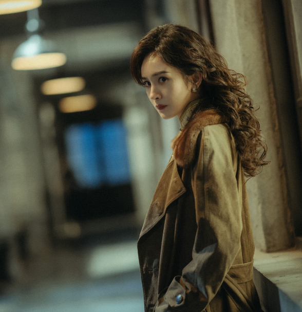 杨幂的心机《仙剑三》后,杨幂唐嫣经常在微博互动,互诉思念之情