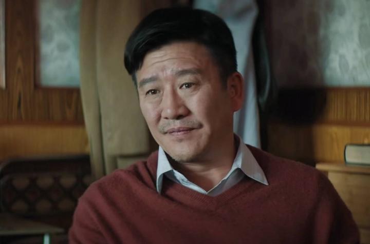 《漫长的季节》"沈墨大爷"太招人恨,扮演者侯岩松关闭评论功能_腾讯