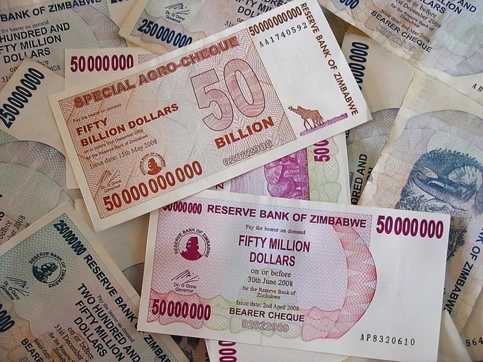 津巴布韦:一个钱不如纸的国家,人人身家上亿,钞票面值一百万亿