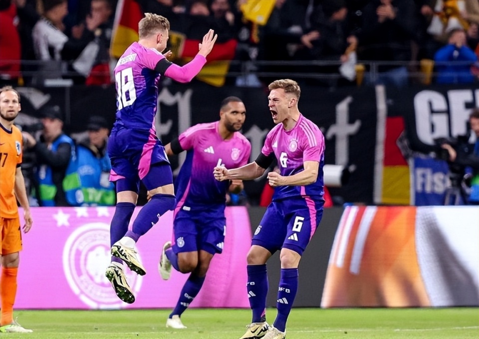 足坛刺激一夜德国21绝杀荷兰英格兰巴西皆绝平葡萄牙爆冷