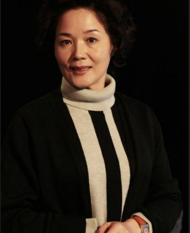 90年代走红的杨青:前夫是军人,女儿现在是知名演员_腾讯新闻